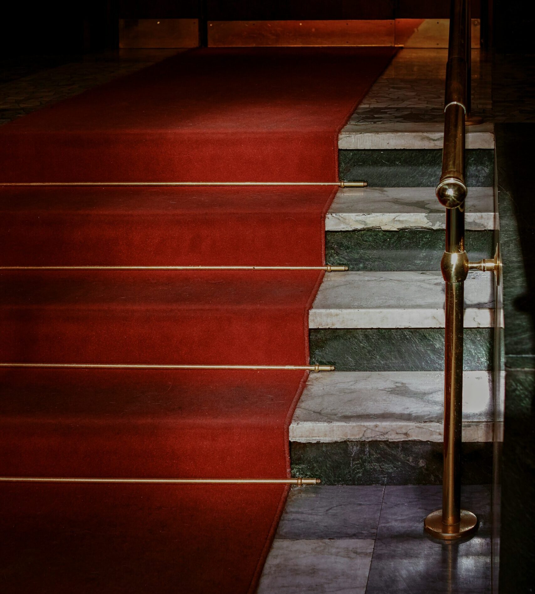 If Passion in Fashion Had a Red Carpet